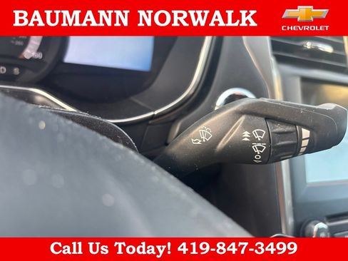 Used 2017 Ford Fusion SE w/ Fusion SE Technology Package FWD image 22