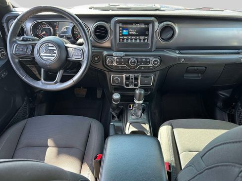 Used 2023 Jeep Gladiator Sport AWD/4WD image 12