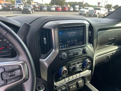 Used 2021 Chevrolet Silverado 1500 RST w/ Z71 Off-Road Package AWD/4WD image 22