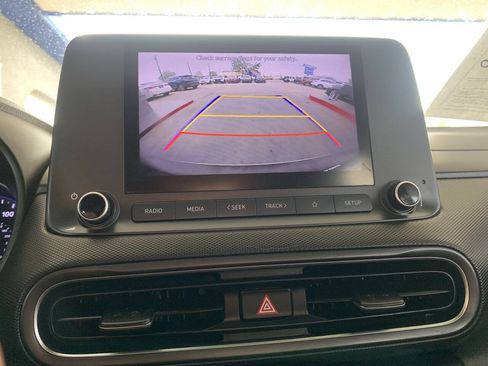 Used 2022 Hyundai Kona SEL FWD image 16