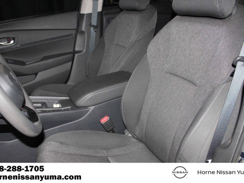 Used 2025 Honda Accord SE image 4