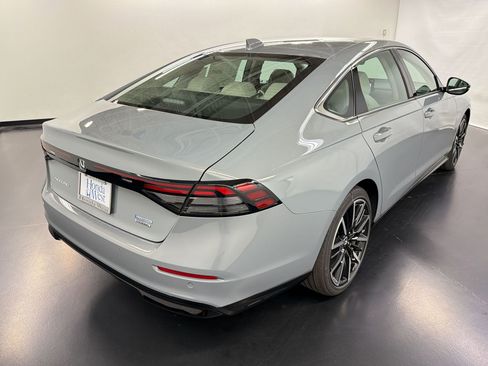 New 2026 Honda Accord Touring image 9