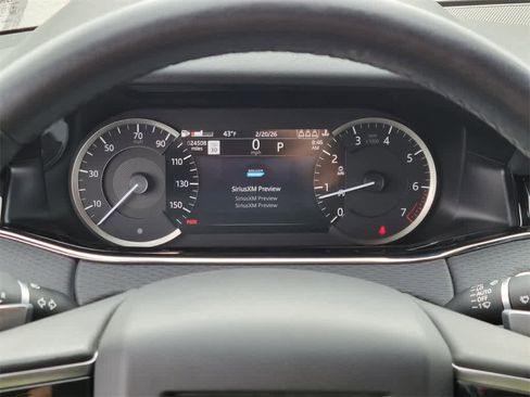 Used 2023 Land Rover Range Rover Evoque R-Dynamic S image 24