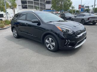 Used 2021 Kia Niro LX video 2