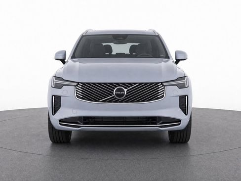 Certified 2026 Volvo XC90 B5 Core AWD/4WD image 2