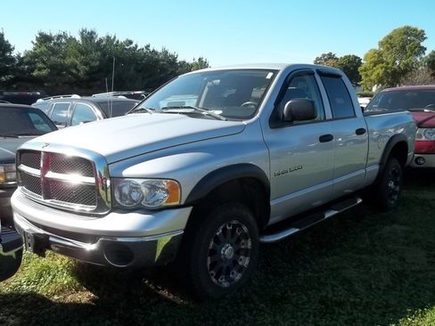 Used 2005 Dodge Ram 1500 Truck SLT w/ Trailer Tow Group image 1