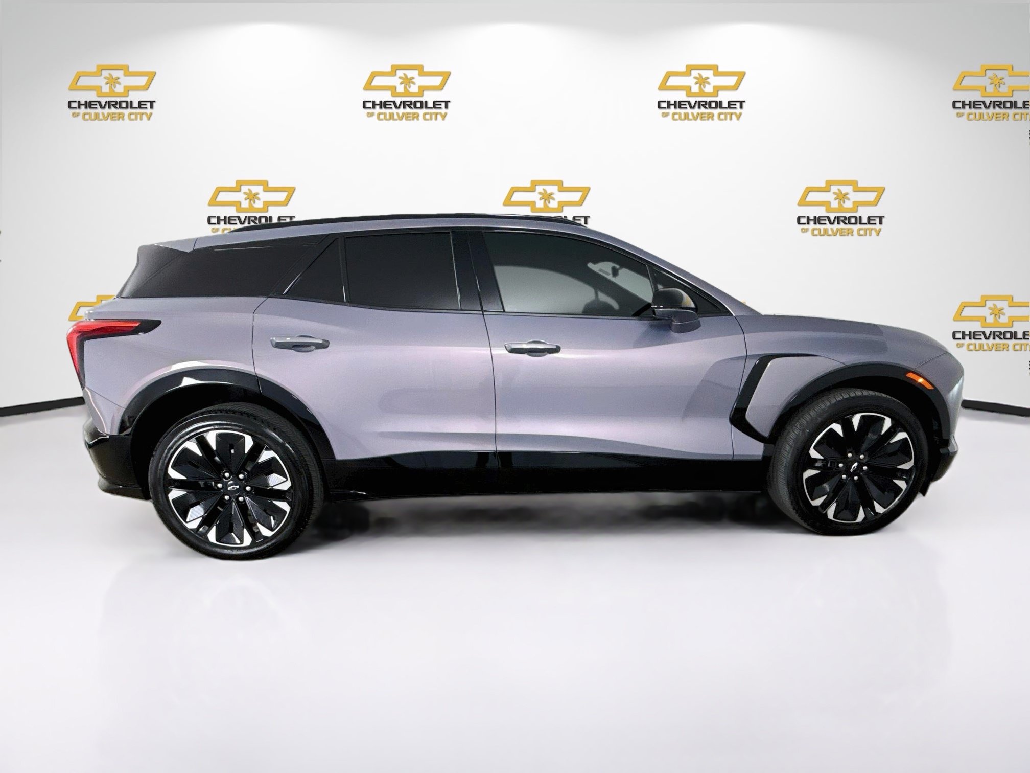 Used 2024 Chevrolet Blazer EV RS AWD/4WD image 9