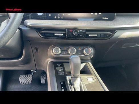 New 2026 Nissan Kicks S FWD image 28