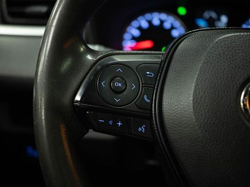 Used 2019 Toyota RAV4 XLE w/ Carpet Mat Package FWD image 25