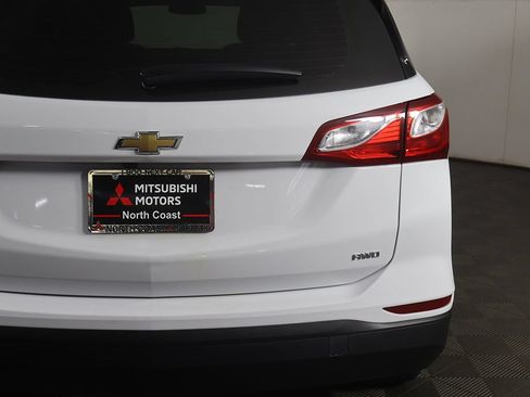 Used 2019 Chevrolet Equinox LS AWD/4WD image 13