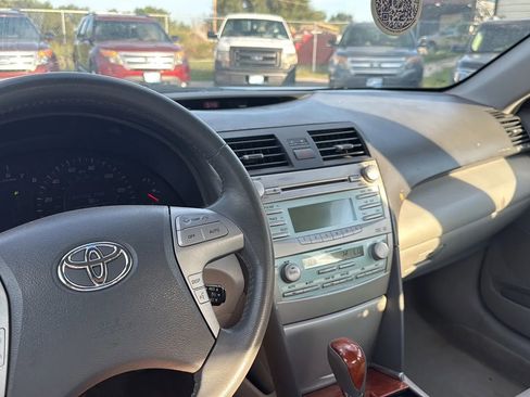 Used 2008 Toyota Camry XLE image 26