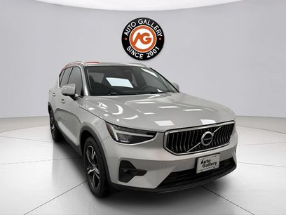 Used 2023 Volvo XC40 B5 Plus