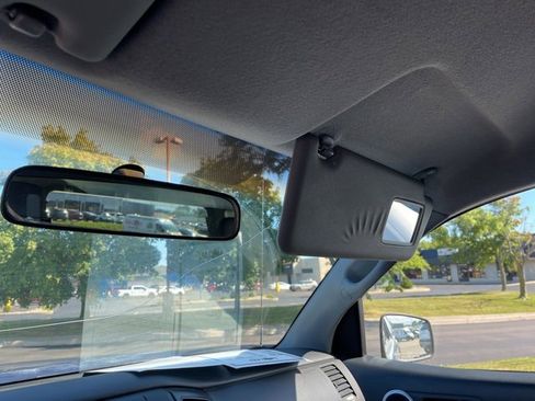 Used 2005 Toyota Tacoma 2WD Regular Cab image 20