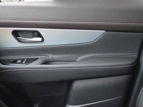 New 2025 Nissan Murano Platinum w/ Cargo Package AWD/4WD image 19