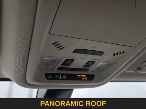 Used 2023 GMC Acadia Denali w/ Denali Ultimate Package image 22