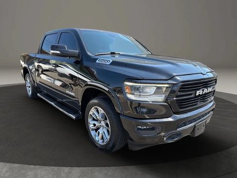 Used 2022 RAM 1500 Laramie w/ Sport Appearance Package AWD/4WD image 3