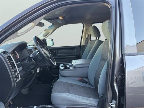 Used 2020 RAM 1500 Express w/ Express Value Package AWD/4WD image 11