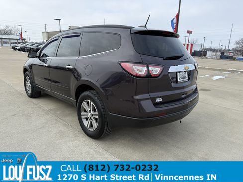 Used 2016 Chevrolet Traverse LT image 5
