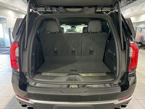 Certified 2025 GMC Yukon Denali image 15