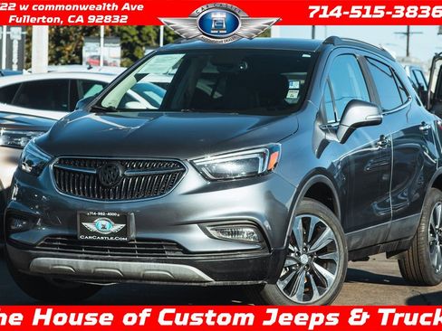 Used 2020 Buick Encore Essence image 1