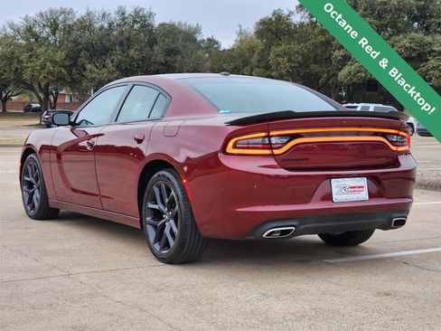 Certified 2020 Dodge Charger SXT w/ Blacktop Package image 4
