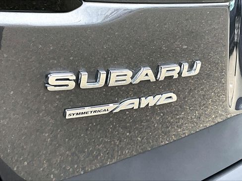 Used 2025 Subaru Outback Premium image 30
