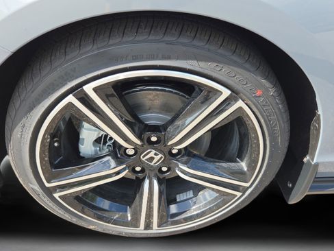 New 2026 Honda Accord Sport image 9