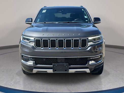 Used 2024 Jeep Wagoneer Series II image 2