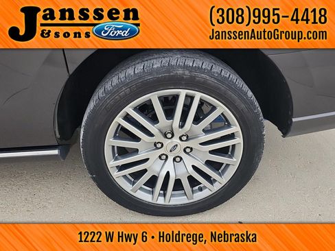 Used 2024 Ford Expedition Max Limited image 18