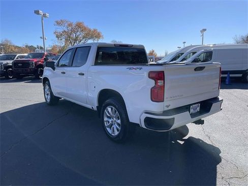 Used 2020 Chevrolet Silverado 1500 Custom w/ Custom Convenience Package image 4