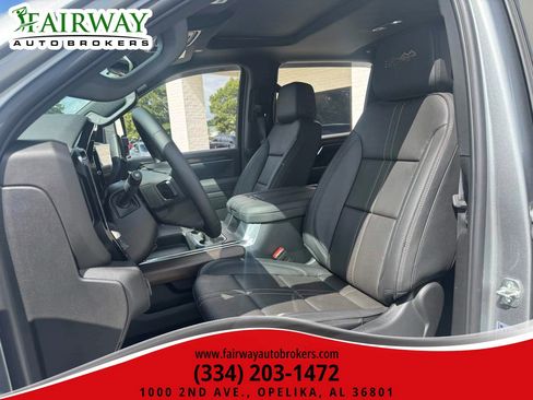 Used 2025 Chevrolet Silverado 2500 High Country w/ High Country Premium Package image 10