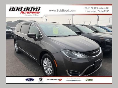 Used 2017 Chrysler Pacifica Touring-L