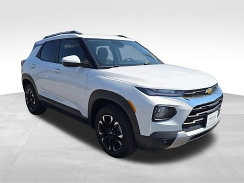 Used 2021 Chevrolet TrailBlazer LT AWD/4WD image 7