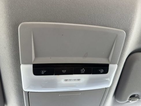 Used 2025 Nissan Sentra SV FWD image 25