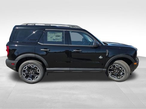 New 2026 Ford Bronco Sport Outer Banks AWD/4WD image 7