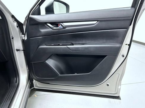 Used 2025 MAZDA CX-5 AWD 2.5 S w/ Preferred Package image 16