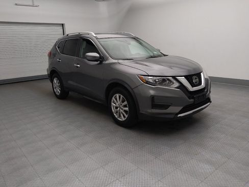Used 2018 Nissan Rogue SV FWD image 11