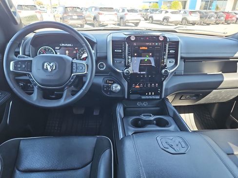 Used 2025 RAM 1500 Laramie image 12