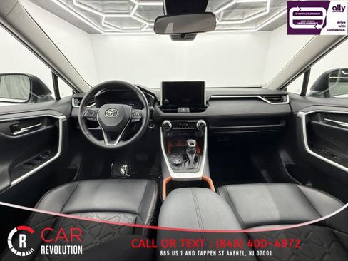 Used 2024 Toyota RAV4 Adventure image 15