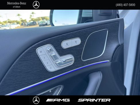 Used 2025 Mercedes-Benz GLE 350 4MATIC image 12
