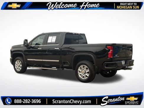Certified 2024 Chevrolet Silverado 2500 High Country w/ Z71 Off-Road Package AWD/4WD image 4