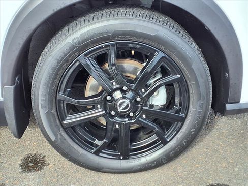 Certified 2023 Nissan Kicks SR w/ SR Premium Package image 10