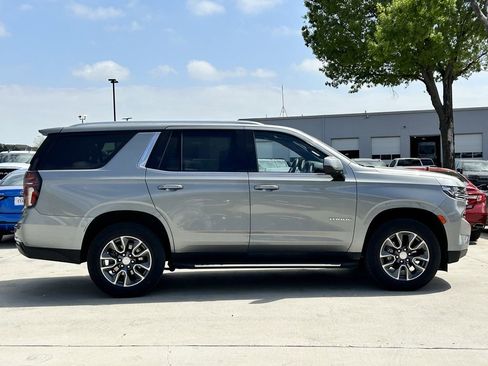 Used 2023 Chevrolet Tahoe LS image 3