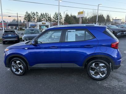 Used 2024 Hyundai Venue SEL
