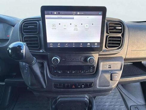 Used 2022 RAM ProMaster 3500 w/ Premium Convenience Group image 9