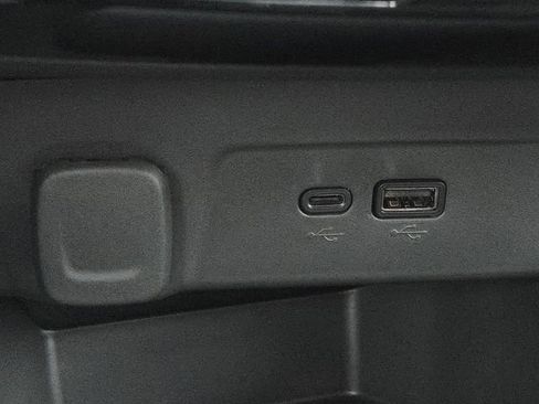 New 2026 Chevrolet Trax LT image 7