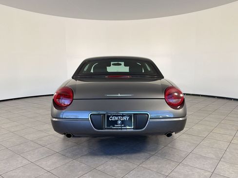 Used 2003 Ford Thunderbird RWD image 10