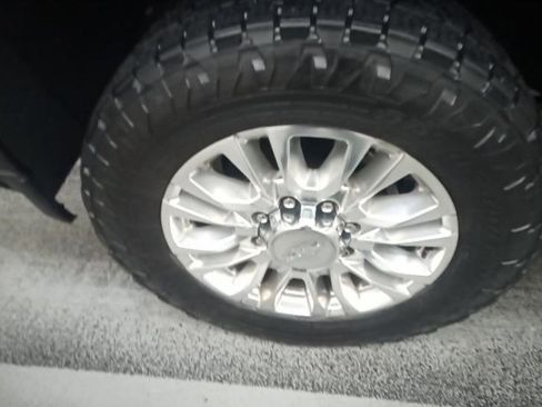 Used 2023 Chevrolet Silverado 3500 High Country w/ Z71 Off-Road Package image 5