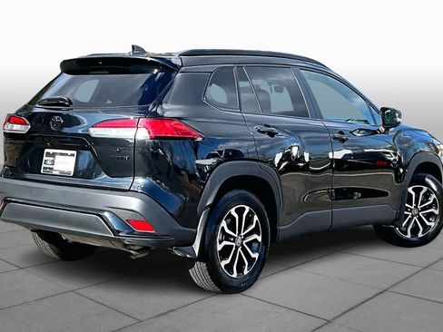 Used 2024 Toyota Corolla Cross SE image 13