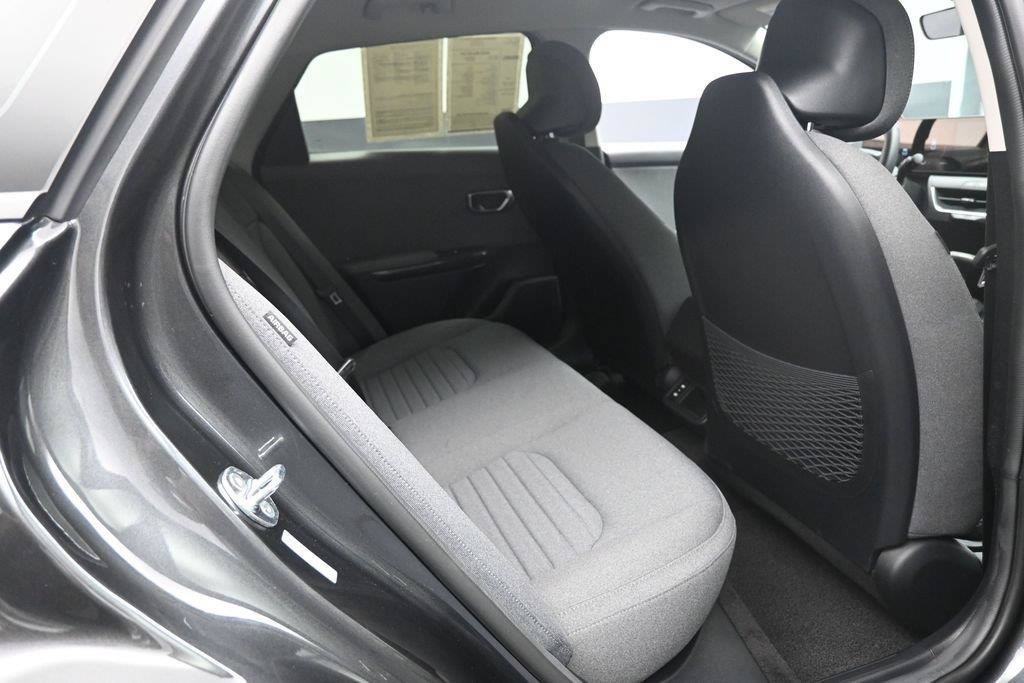 Used 2025 Kia K4 GT-Line Turbo FWD image 23